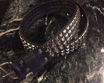 Three row pyramid studded belt
