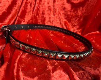 One-Row Pyramid Studded Leather Belt | SEXMAN LEATHER