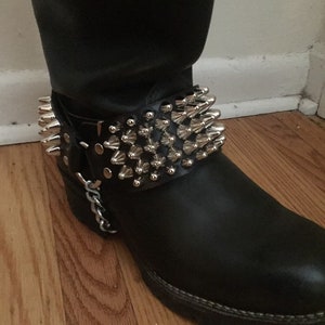 Destroyer Bootstrap | SEXMAN LEATHER five-row cone stud leather bootstrap