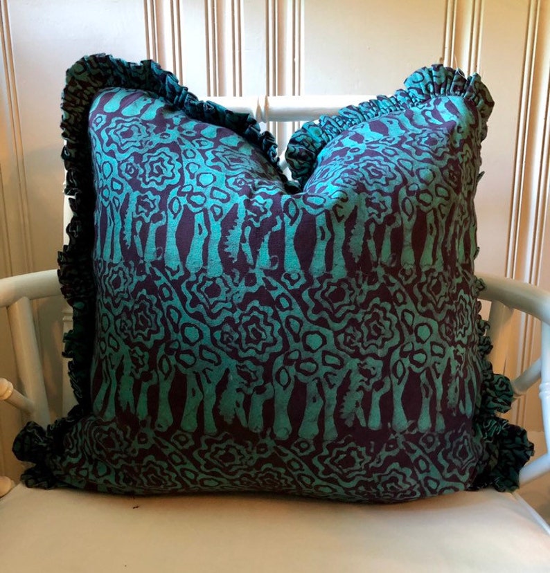 20 Purple and Turquoise Ruffled Cotton Batik African Decorative Throw Pillow Cover with Giraffes, Lined with Down and Feather Insert image 3