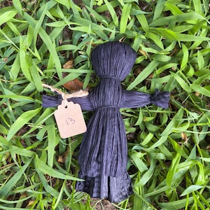 Black Corn Husk Doll Fall Crafting 13