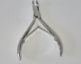 Mini Cuticle Nipper 3" body