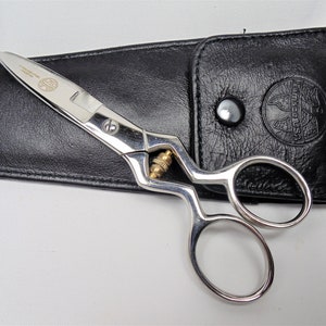 Buttonhole Scissors 5.5'' from USA image 1