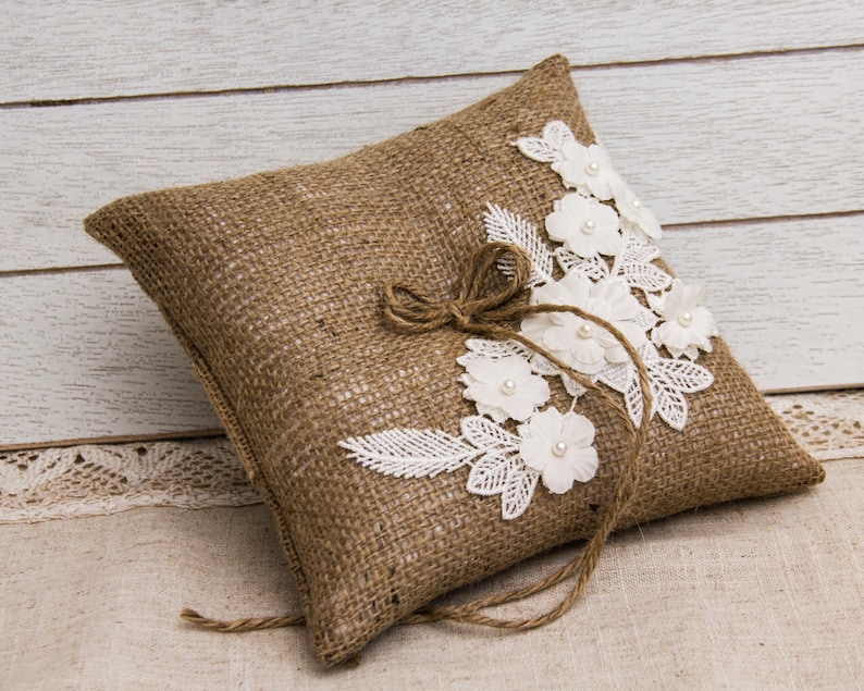 Outdoor Wedding Rustic Flower Girl Basket Farm Wedding Burlap and Lace Country Chic Wedding Burlap Flower Girl basket