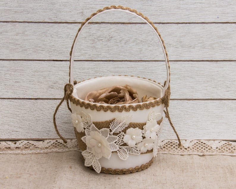 Outdoor Wedding Rustic Flower Girl Basket Farm Wedding Burlap and Lace Country Chic Wedding Burlap Flower Girl basket