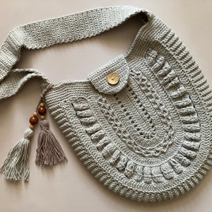Reia Crochet Boho Bag Pattern, Large Capacity Crochet Purse Pattern in Grey