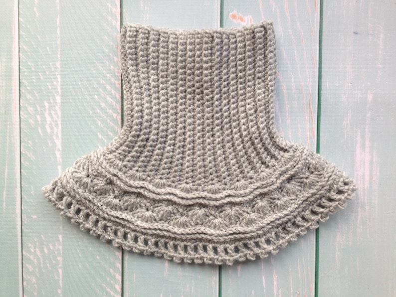 Crocheted textured double neck cowl