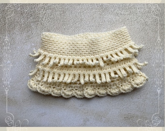 Birdie Cowl with Crochet Fringe | Feminine Cowl Crochet Pattern | Elegant and Stylish Crochet Patterns for Women