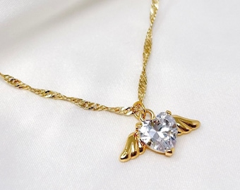 Collar de alas de ángel de corazón, collar de amuleto de zirconia cúbico chapado en oro ajustable, collar de diamantes cúbico de zirconia, collar de moda, regalos para ella