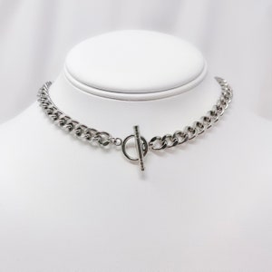 Stainless steel chunky 7mm curb chain choker necklace with toggle clasp, unisex necklace, gifts for him, gifts for her, trendy, y2k