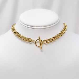 Gold plated stainless steel chunky 7mm curb chain choker necklace with toggle clasp, unisex necklace, gifts for him, gifts for her, trendy