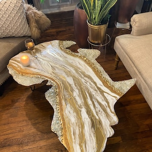 OPULENT GOLD AFRICA geode table/wall art