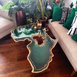 Emerald Africa Geode (cut out) table/wall art