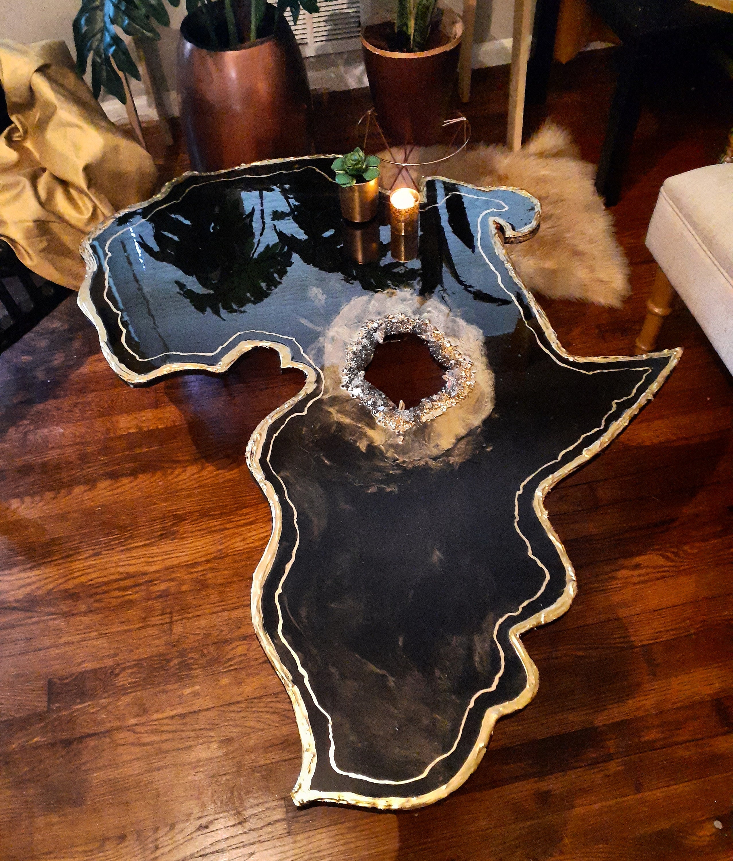 BLACK GOLD AFRICA geode coffe table/wall art