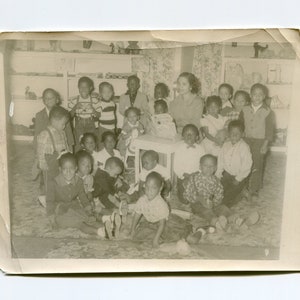 22 to 1, vintage 5 x7 African American snapshot photo