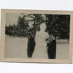 Tall snowman, vintage snapshot photo image 1