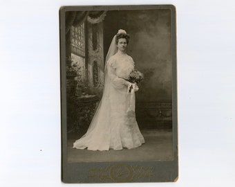 Bride in specs, antique cabinet card photo