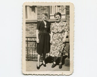 Mother's Day, 1944, vintage snapshot phoot