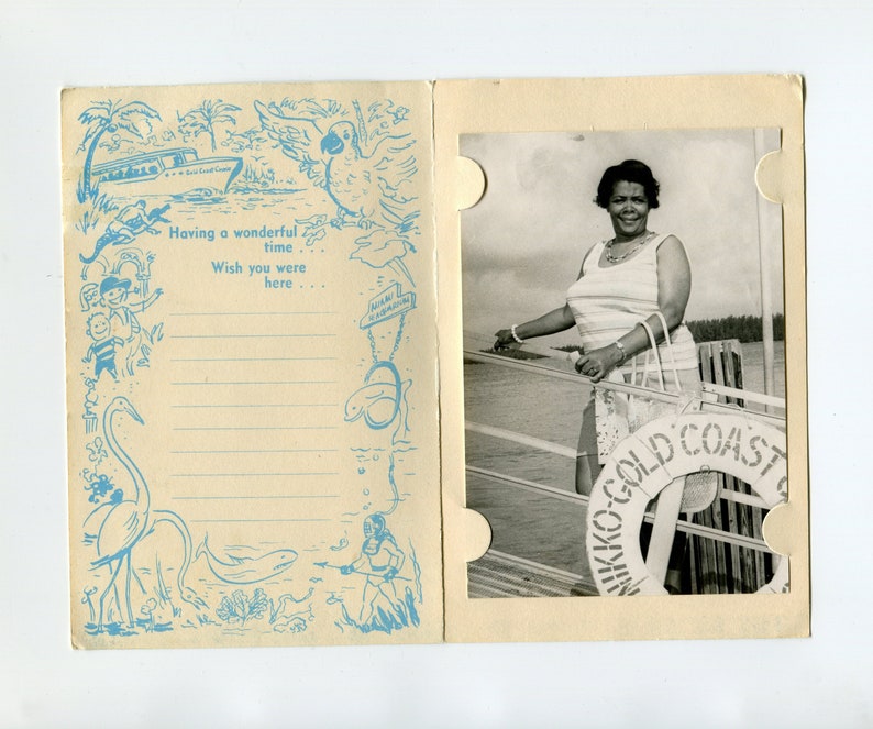 Gold Coast Cruises, vintage souvenir photo image 1