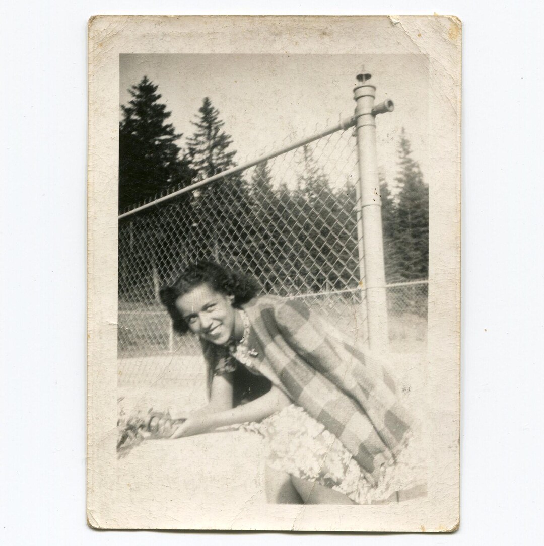 Victoria Park, Vintage Snapshot Photo, African American Woman - Etsy
