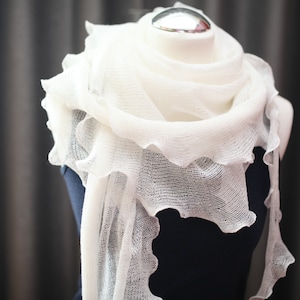 Scialle in lino fatto a mano: scialle da sposa lavorato a maglia extra lungo