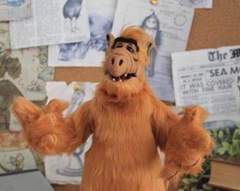 PRESALE- Handmade Poseable Alf Art Doll | 80s TV Character Figurine | Resin Collectible Doll with Synthetic Hair | Alf Handmade Figure 27 cm