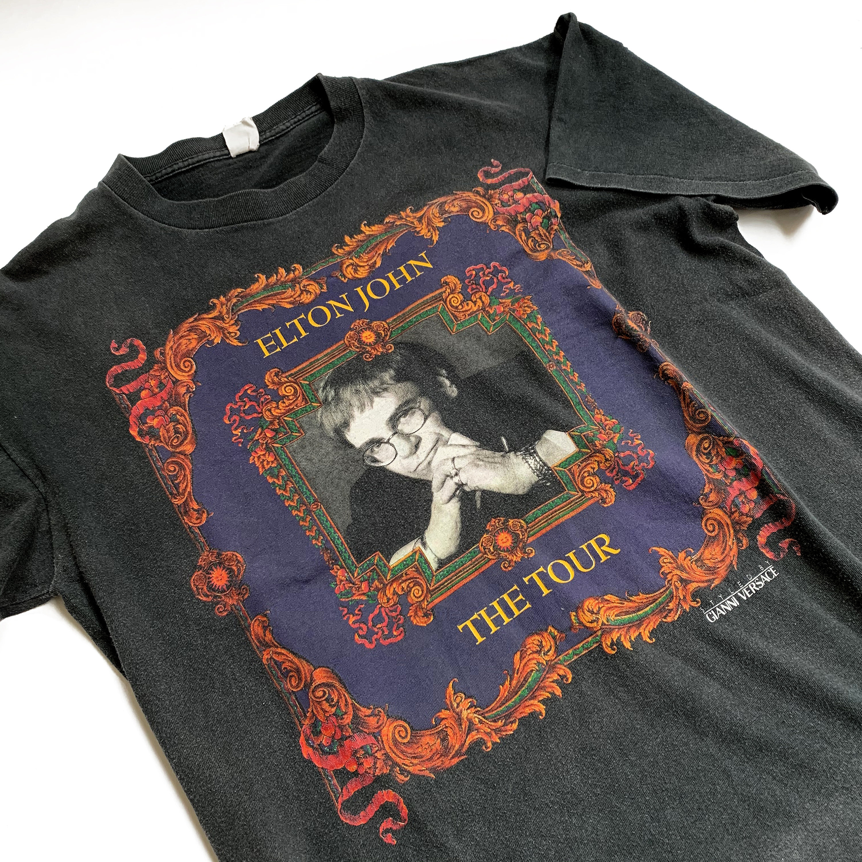 エルトン・ジョン コンサートTシャツ 1993年 Vintage 1993 Elton John Concert T-Shirt – VintageFolk
