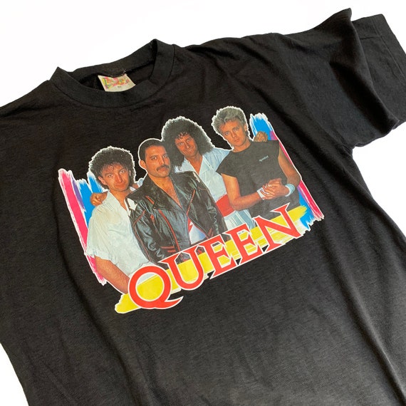 Official 1985 Queen Concert t shirt size medium F… - image 8