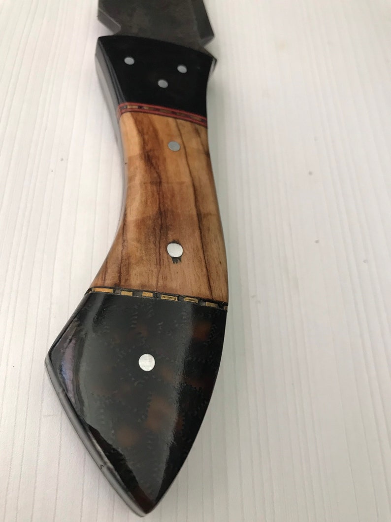 X3H-225H Horn And Wood Handle... Custom Handmade Damascus Steel Hunting Knife