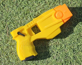 X26 Taser Gun Pistol Prop Replica Cosplay Ant-Man and the Wasp Guardians of the Galaxy - YELLOW