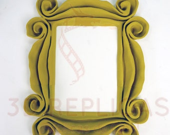 FRIENDS Yellow Peephole Frame Monica's Appartment  - REAL Willow WOOD!