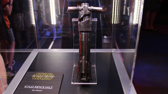 カイロ・レン ライトセーバー - スター・ウォーズ エピソード8