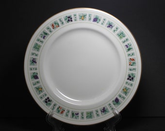 Flowers on Green Trim 1024 Fruit Made in England marked T.C Royal Doulton Tapestry 16 White Porcelain Ceramic Oval Serving Platter Plate