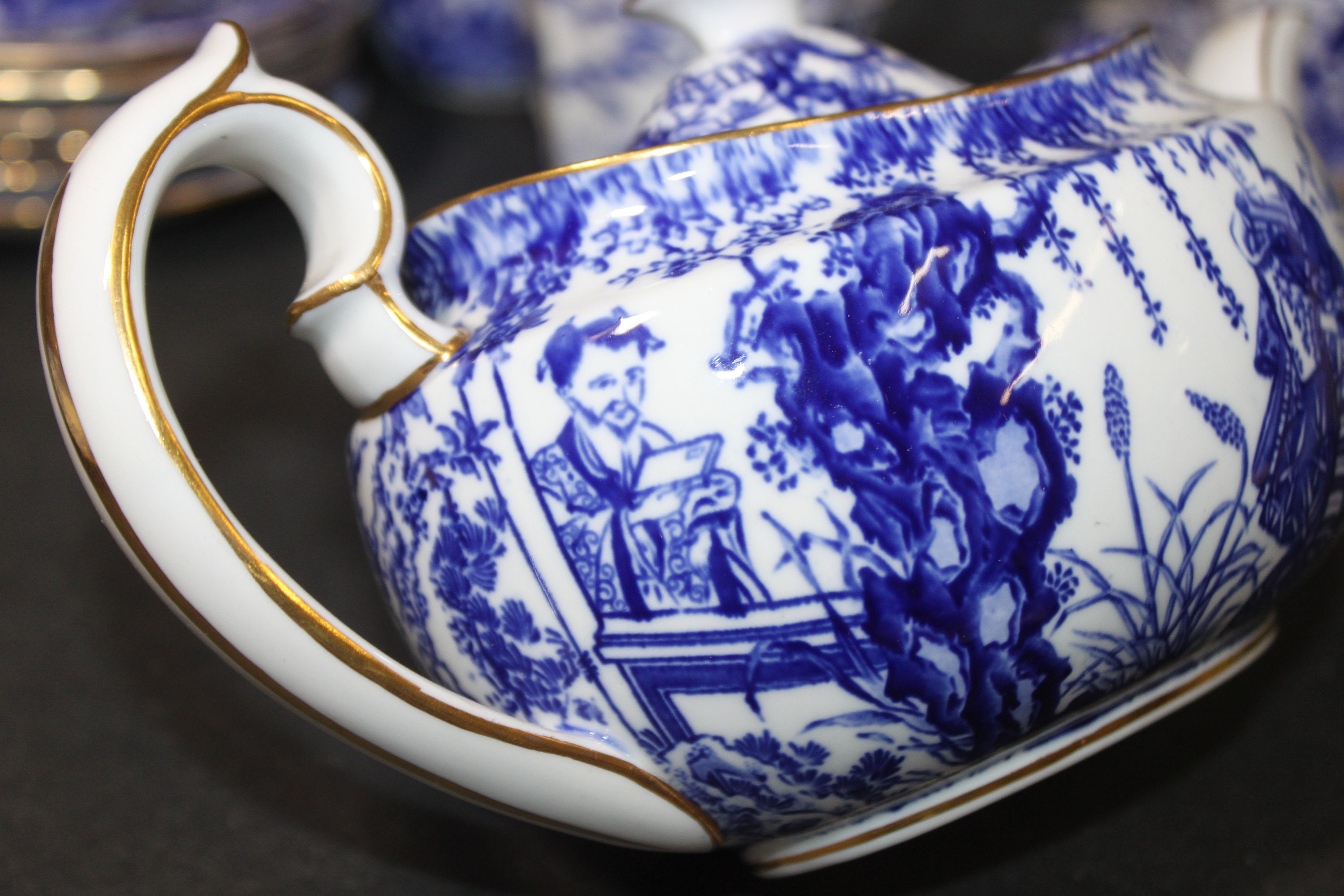 Royal Crown Derby 