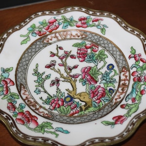 Coalport Indian Tree 7 7/8 Scalloped Multicolor Salad Plate, Older Pattern English Floral Plate, Indian Tree Pattern Old Mark