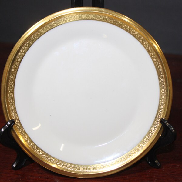 Lenox Aristocrat Dinner Plate | Vintage 10 3/8" Plate  Lenox Fine China, Aristocrat, Gold Encrusted Band On Edge , SUPERB LIKE NEW