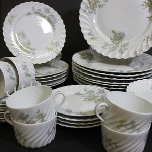 40 Piece Haviland Limoges "Margaux" Pattern France, Torse Shape, Blue Flowers in Superb Condition