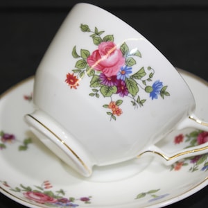 Kröne Staffordshire Bone China Teetasse Hübsche Blumenmuster Teetasse, Tee-Party-Teetasse, englische Teetasse, Vintage,