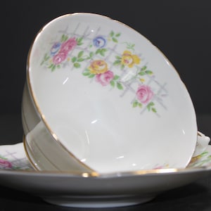 Collingwoods theekop en schotel | Vintage, Engels theekopje, theekransje theekopje, mooi theekopje, bloemen theekopje, vintage theekopje VERZENDING INBEGREPEN