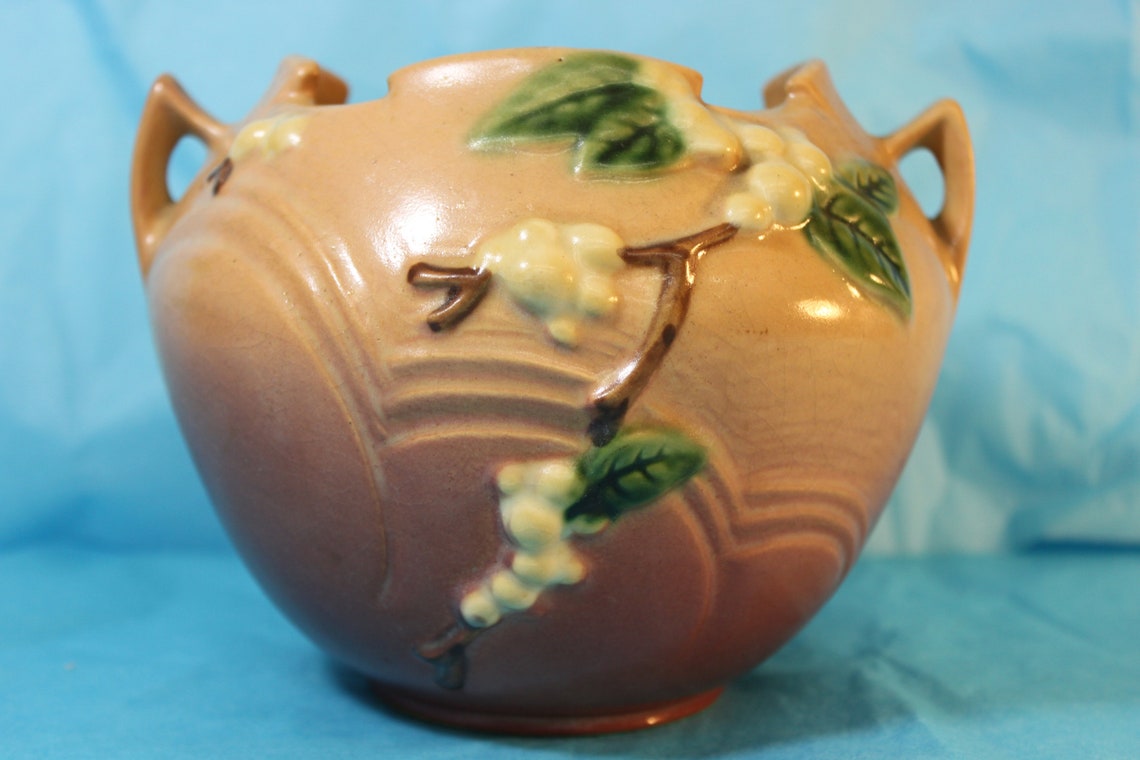 Roseville Pottery Brown Snowberry IRB5 Handled Vase Etsy