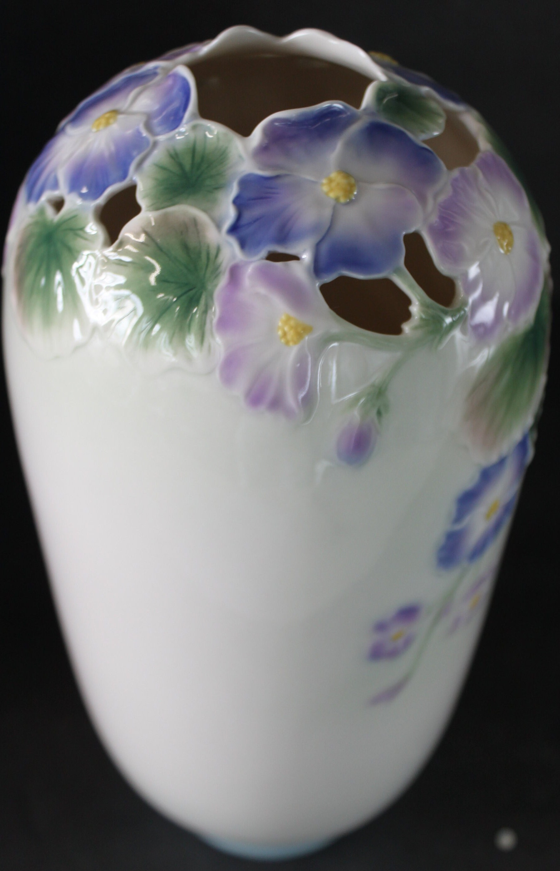 Franz Collection Begonia Vase XP1841 Hand Painted Signed NEW