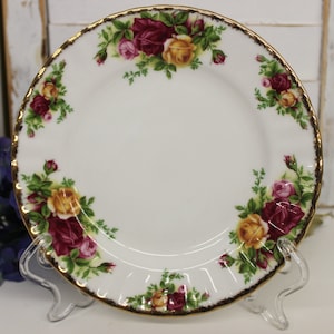 Royal Albert Old Country Roses Salad, Dessert Plate: Tea Party Plates, Floral Plates, Wedding Plates, English Fine China Plates
