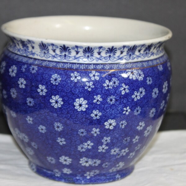 Early Shelley "Cloisello Ware" Blue & White Jardiniere A Collectible Piece Beautifully Patterned Circa 1920's