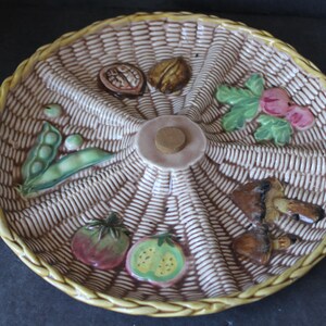 A Majolica 5 Compartment Divided  Plate 10-1/4&quot;. Party Hors d Oeuvres, Vintage Plate, Wall Plate, Brown Ribbed Plate, Various Veggies Inside