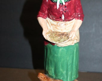 Vintage Royal Doulton Figurine - "The Farmer's Wife" HN 2069  -  England - 9" tall  1960 Item SUPERB