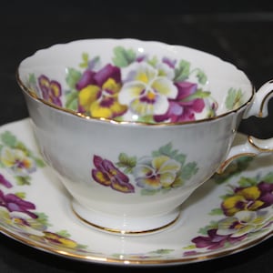 Crown Staffordshire Bone China Teacup Pansy Pattern Teacup, Tea Party Teacup, English Teacup, Vintage