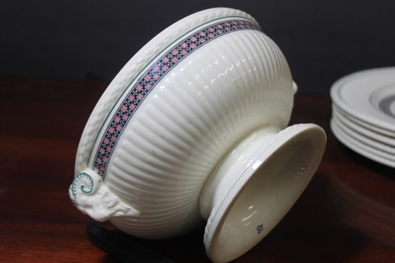 Buy Vintage Wedgwood Trentham Dinnerware Set: 33-piece Edme, Red