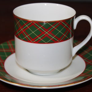 Royal Doulton &quot;Tartan&quot; Flat Cups & Saucers, Plaid Rim, Smooth Edge, Gold Trim, Vintage Set, Royal Doulton UK Production