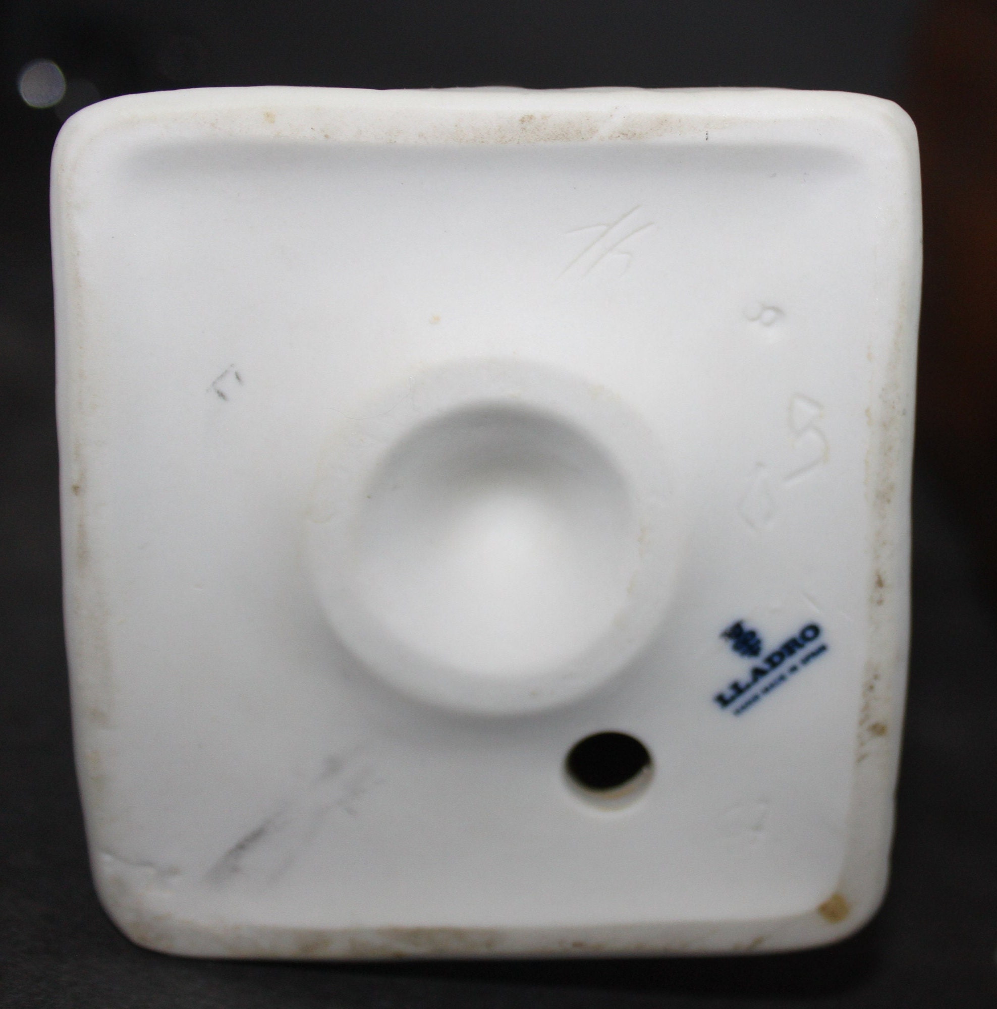 ヴィンテージ リヤドロ テニスプレイヤーガール 磁器フィギュア #4798