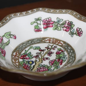 Coalport Indian Tree 5 1/8&quot; Scalloped Multicolor Fruit Bowl, Older Pattern English Floral Bowl, Indian Tree Pattern Old Mark